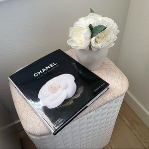 Chanel Book